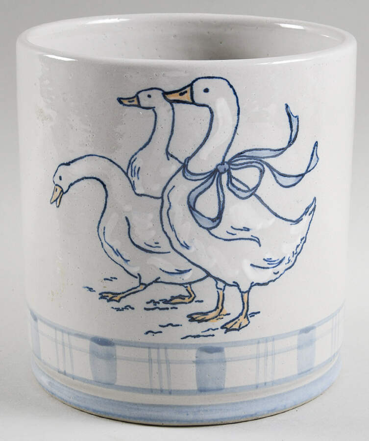 Gaggle of Geese Large Canister No Lid by Louisville-1
