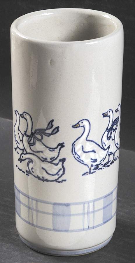 Gaggle of Geese 7" Vase by Louisville-1