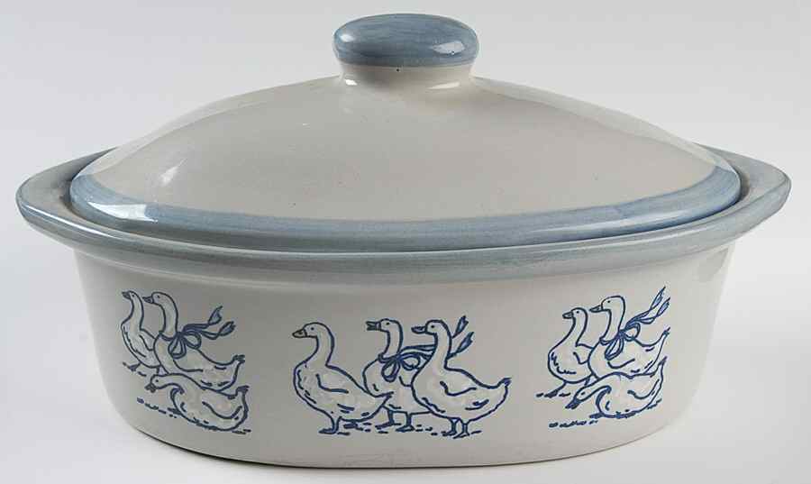 Gaggle of Geese 3 Quart Oval Covered Casserole by Louisville-1