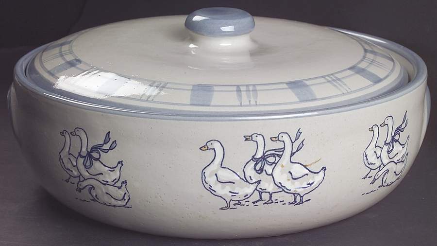 Gaggle of Geese 4 Quart Round Covered Casserole by Louisville-1