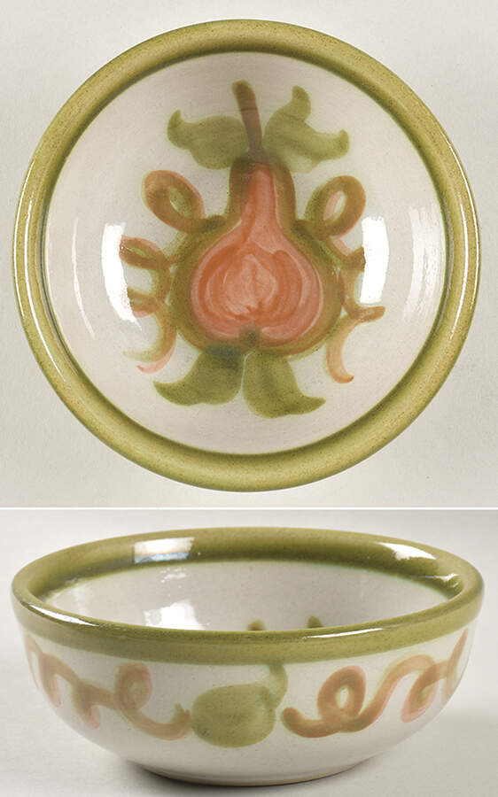 Pear Fruit/Dessert (Sauce) Bowl by Louisville-1