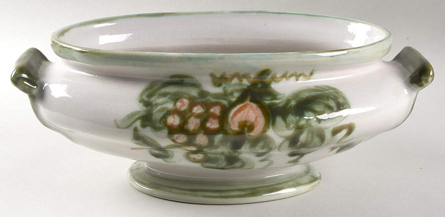 Pear Oval Tureen No Lid by Louisville-1