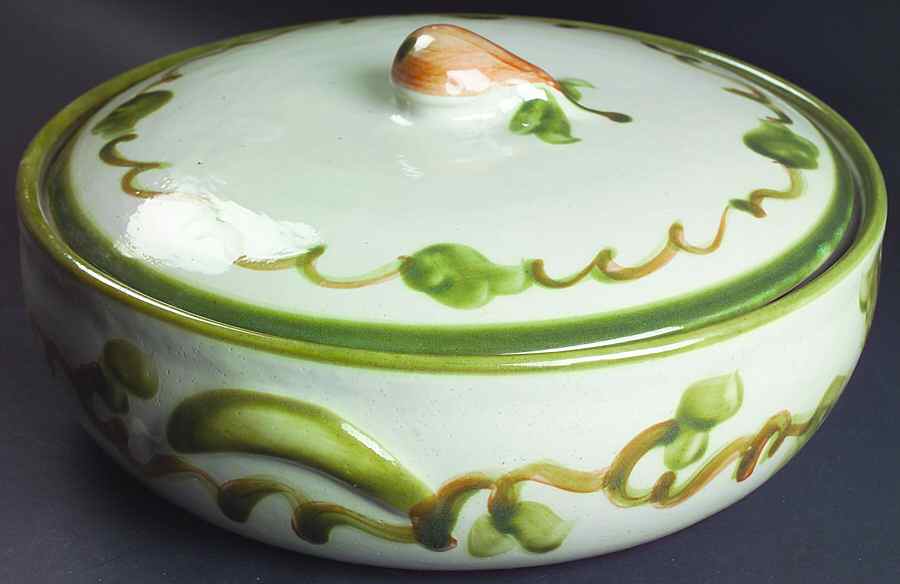 Pear 4 Quart Round Covered Casserole by Louisville-1