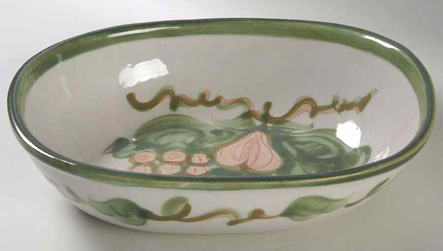 Pear 9" Oval Vegetable Bowl by Louisville-1