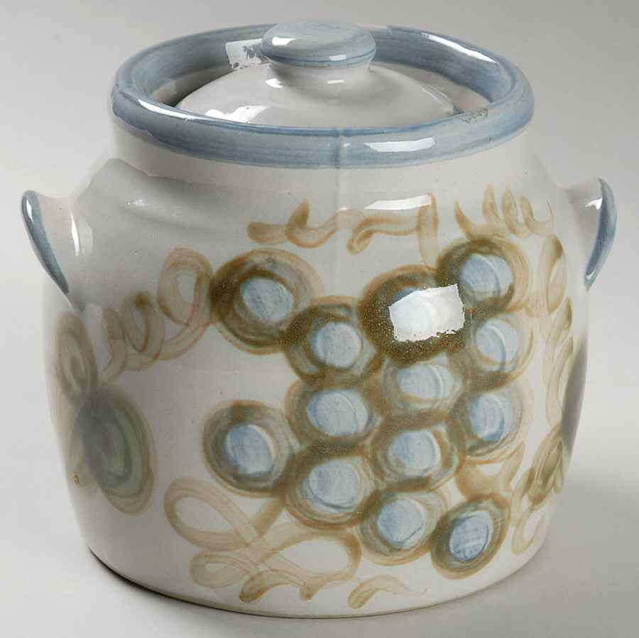 Vintage (Blue Band) Small Bean Pot & Lid by Louisville-1