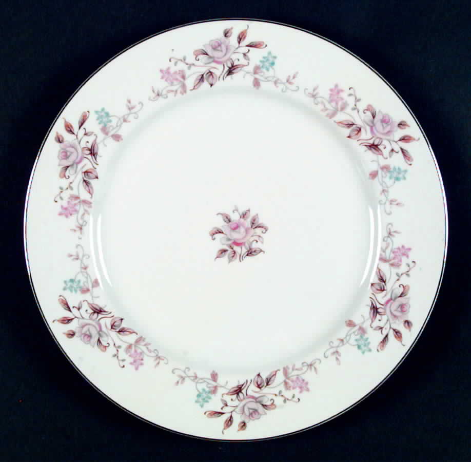 Elizabeth Dinner Plate by Lovely-1