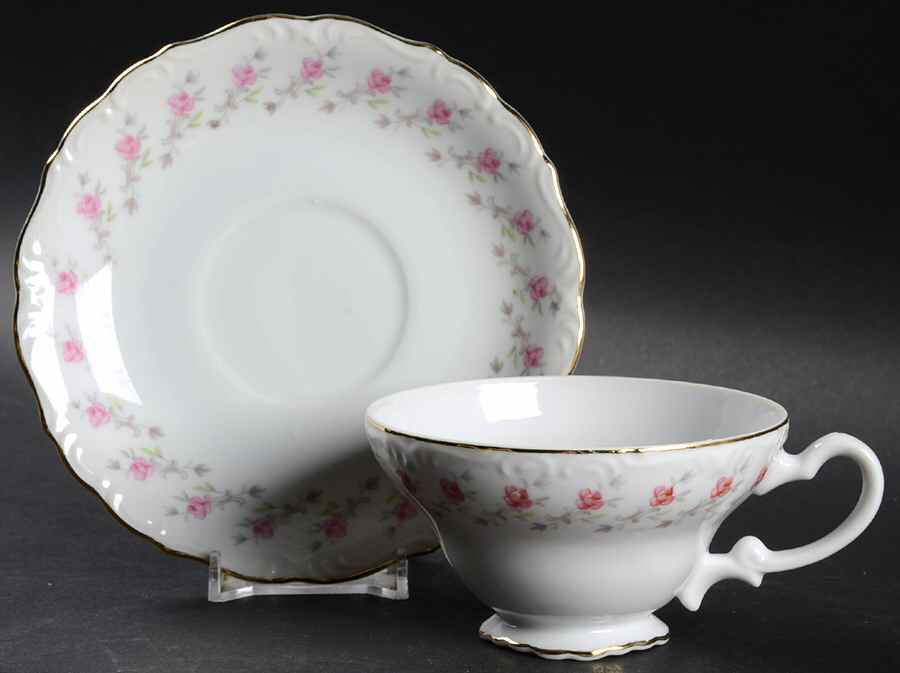 Mary Anne Footed Cup & Saucer Set by Lovely-1