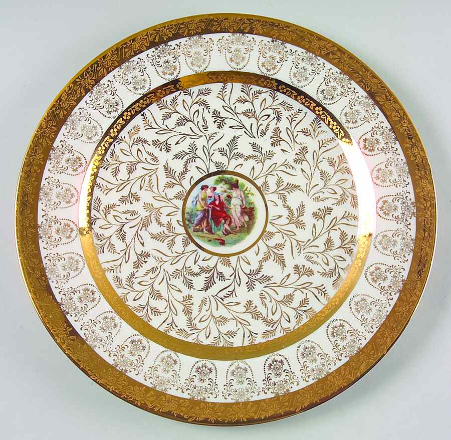 LP1 Dinner Plate by La Petite China-1