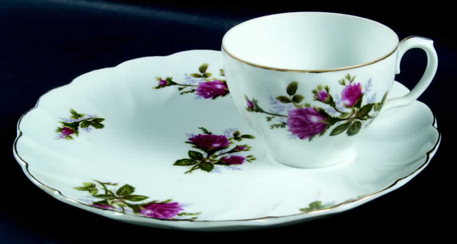 Jubilee Snack Plate & Cup Set by Laurel (Japan)-1