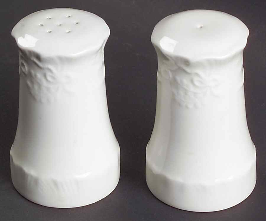 Claire Salt & Pepper Set by Ralph Lauren China-1