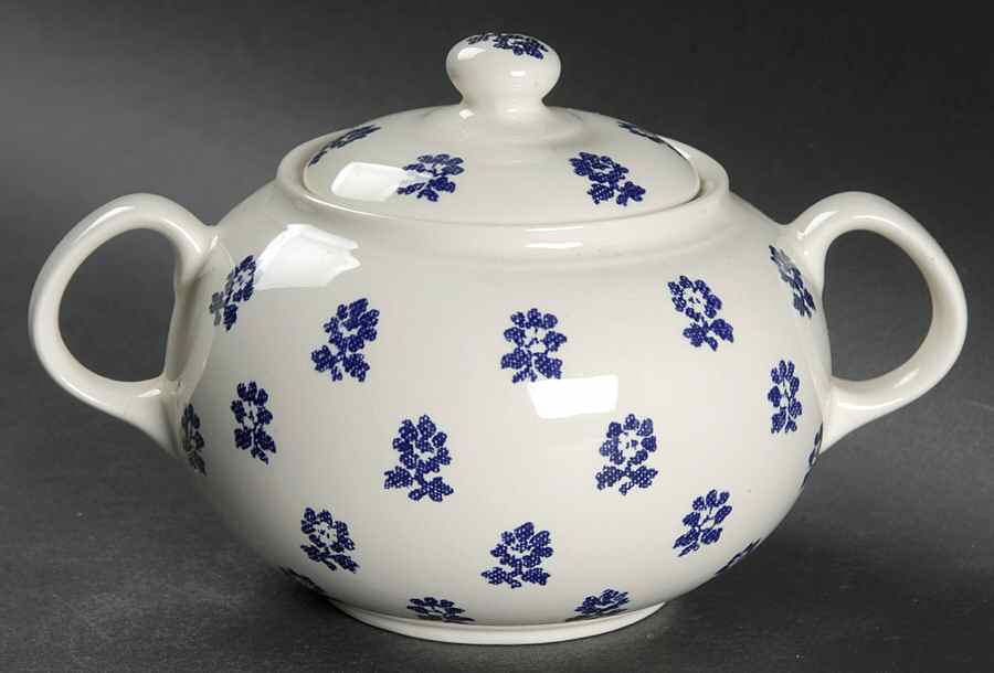 Nellie Sugar Bowl & Lid by Ralph Lauren China-1