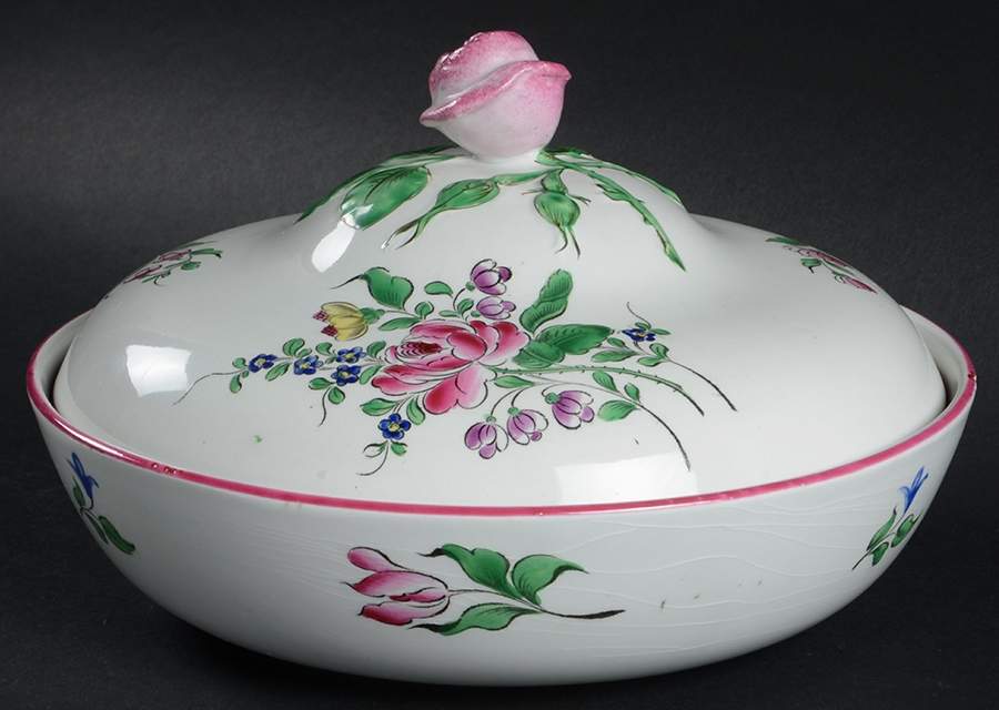 Old Strasbourg (Off White Background) Round Covered Vegetable by Luneville-1