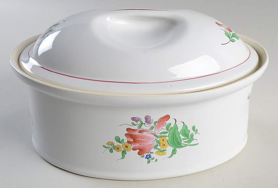 Old Strasbourg (Off White Background) 1.5 Quart Oval Covered Casserole by Luneville-1