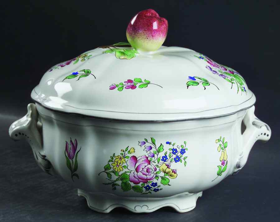 Old Strasbourg Round Covered Vegetable by Luneville-1
