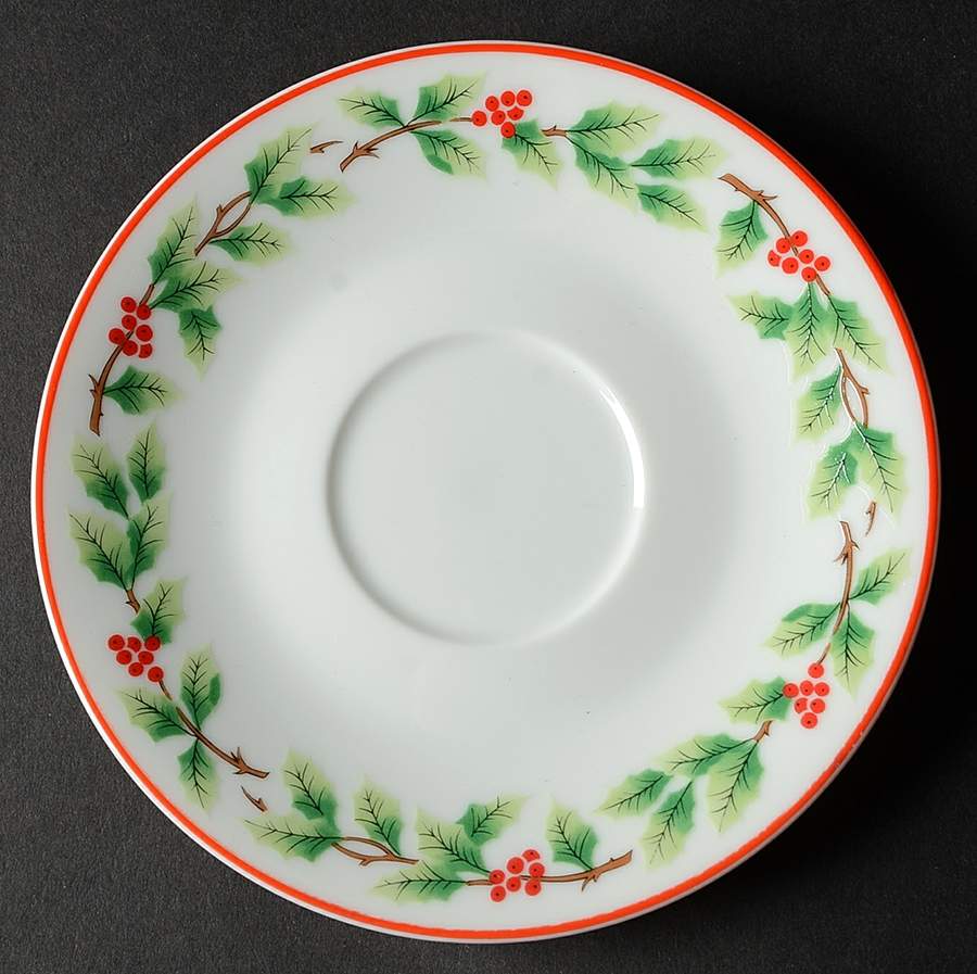 Holiday Garland Saucer by Lillian Vernon-1