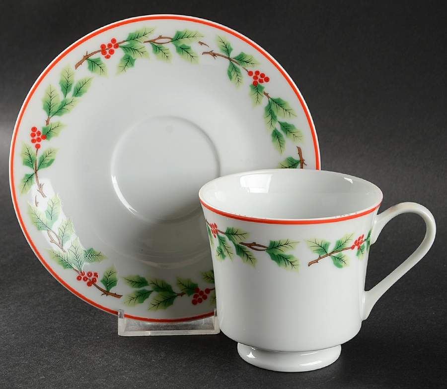 Holiday Garland Footed Cup & Saucer Set by Lillian Vernon-1
