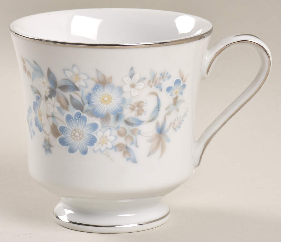 Evening Breeze Footed Cup by Lynnbrooke-1