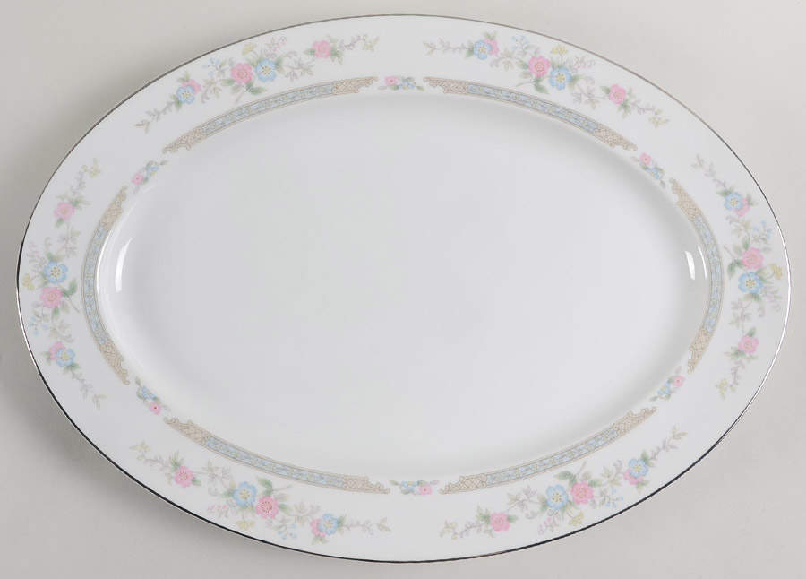 Heritage 16" Oval Serving Platter by Lynnbrooke-1