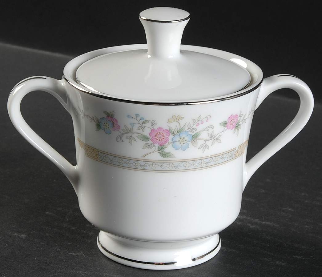 Heritage Sugar Bowl & Lid by Lynnbrooke-1