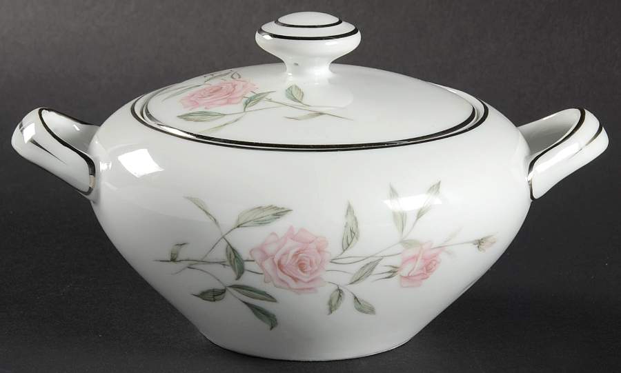 Perfection Sugar Bowl & Lid by Lynnbrooke-1