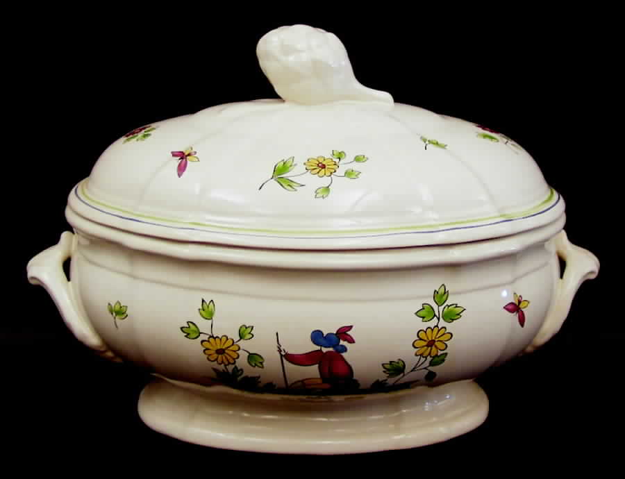 Moustiers Oval Tureen & Lid by Longchamp-1
