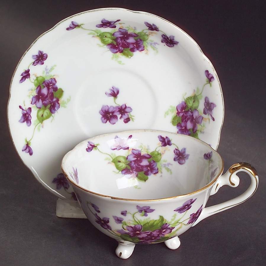 LEF23 Footed Cup & Saucer Set by Lefton-1