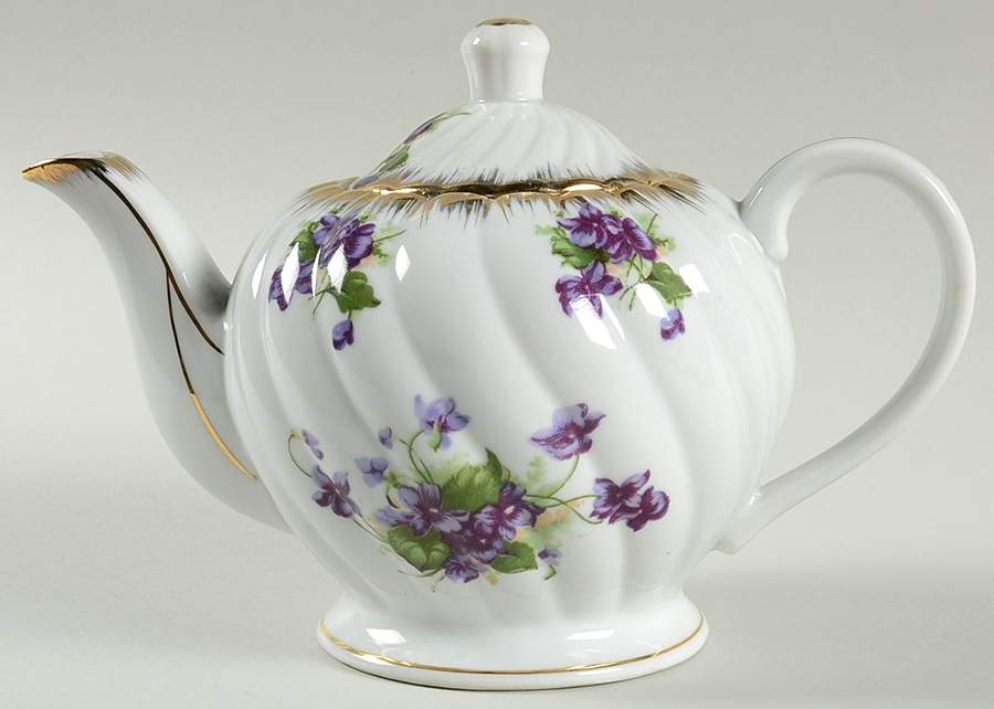 LEF23 Teapot & Lid by Lefton-1