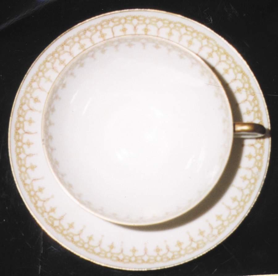 LAT21 Flat Cup & Saucer Set by Latrille-1