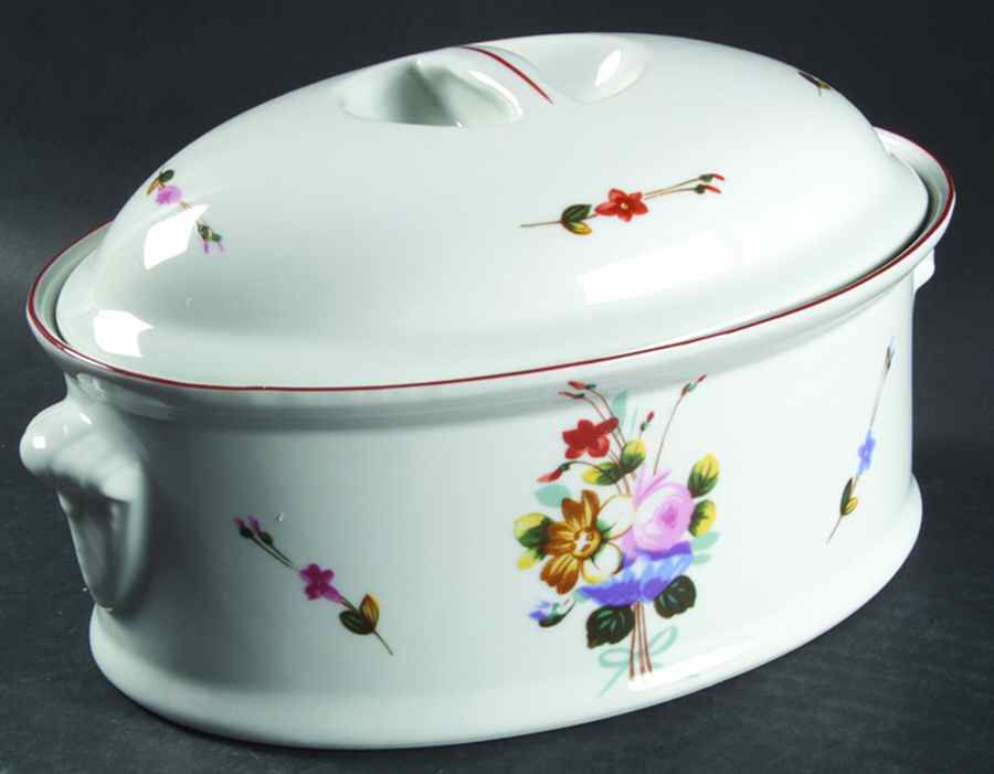 Winterthur 2 Quart Oval Covered Casserole by Louis Lourioux-1