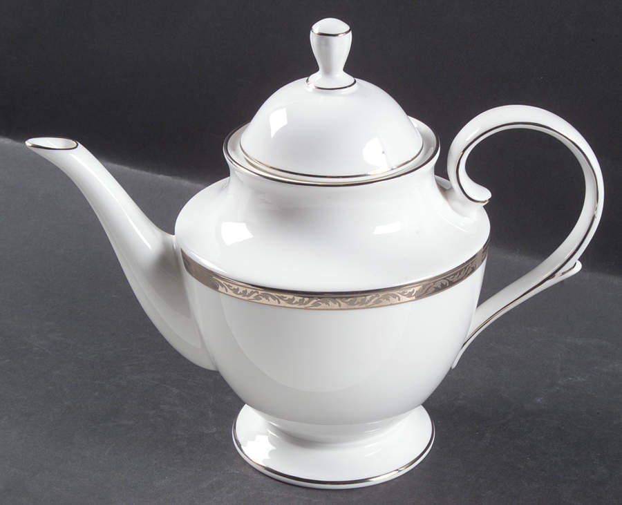 Landmark Platinum Teapot & Lid by Lenox-1
