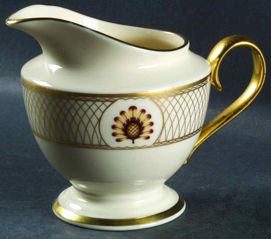 Colin Cowie Au Courant Creamer by Lenox-1