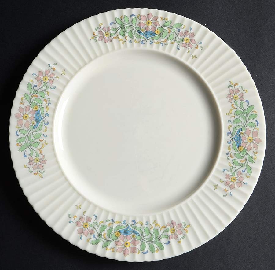 Fantasy Dinner Plate by Lenox-1
