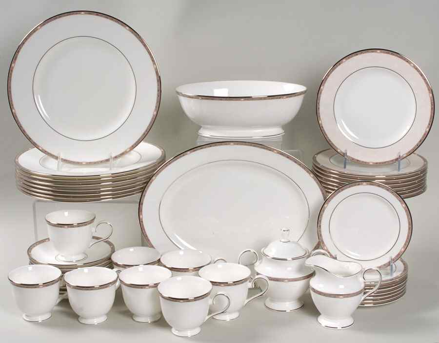 Pearlescence Platinum 45 Piece Set by Lenox-1