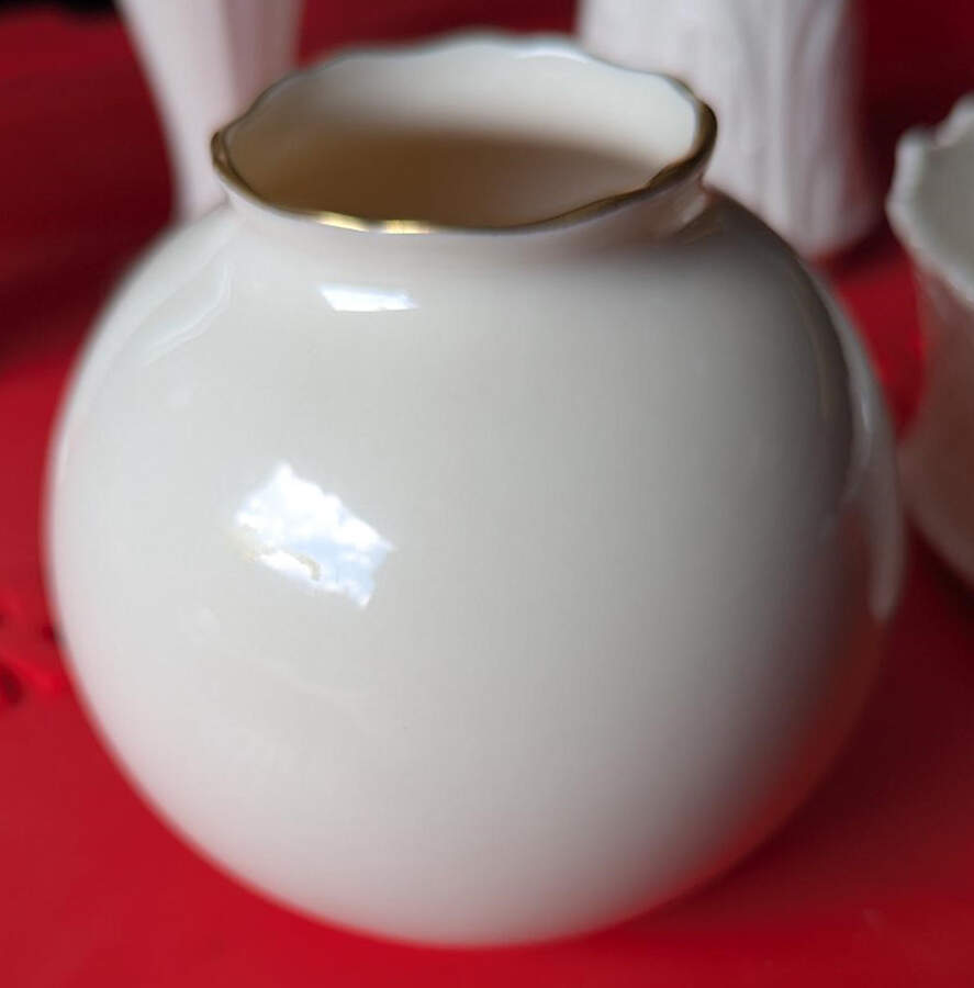 L26 Globe Vase by Lenox-1
