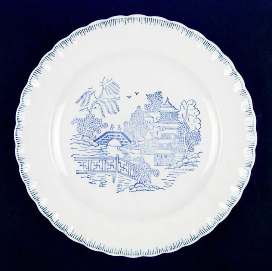 Blue Willow Dinner Plate by Limoges-American-1