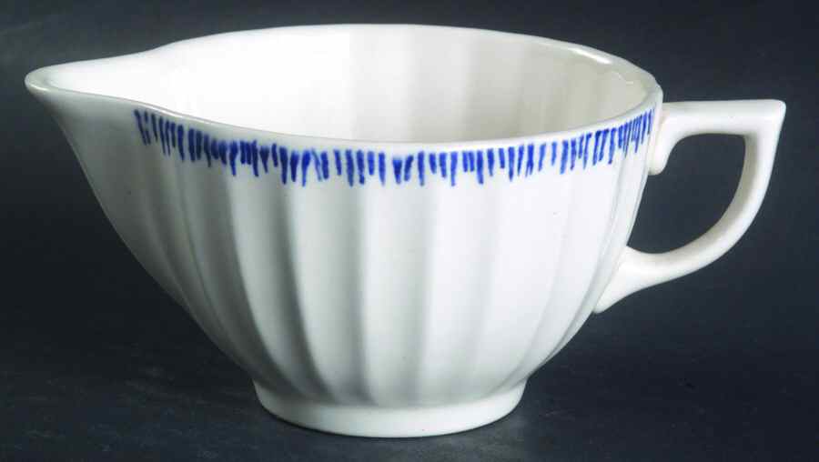 Blue Willow Creamer by Limoges-American-1