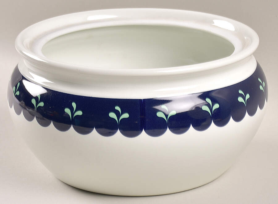 Bedazzle Sapphire 2.5 Qt Round Casserole No Lid by Lenox-1