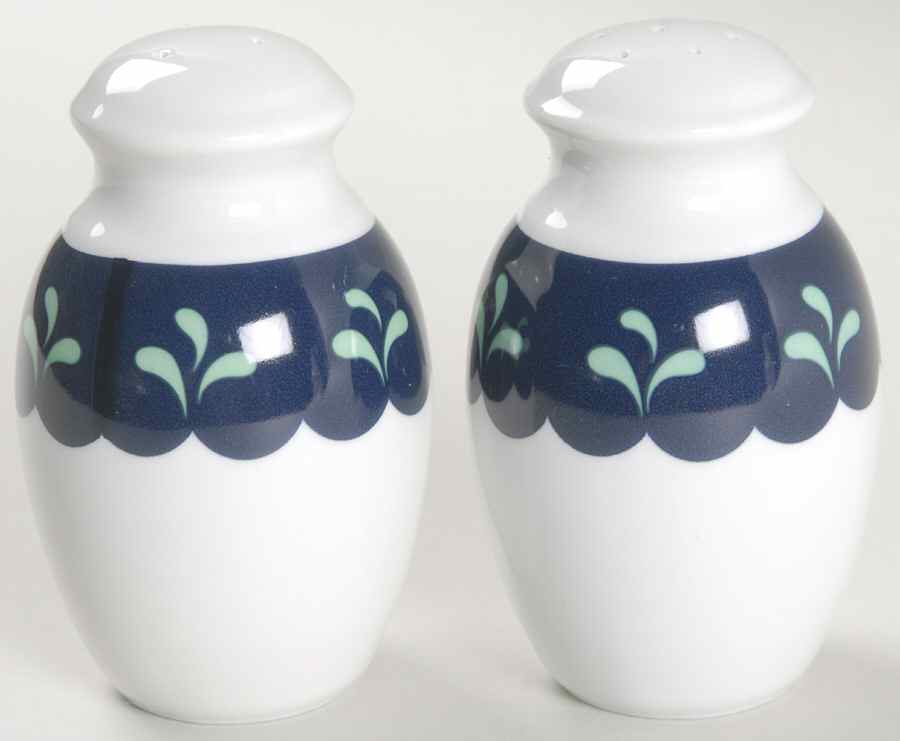 Bedazzle Sapphire Salt & Pepper Set by Lenox-1