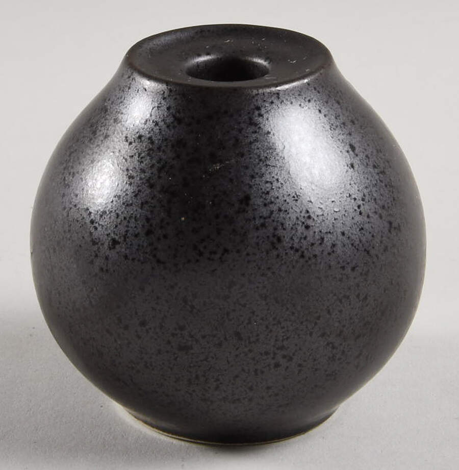 Piano (Round, Smooth Texture) 2" Candlestick by Lindt-Stymeist-1