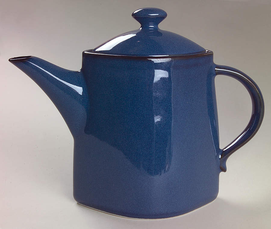 Lapis (Round) Teapot & Lid by Lindt-Stymeist-1