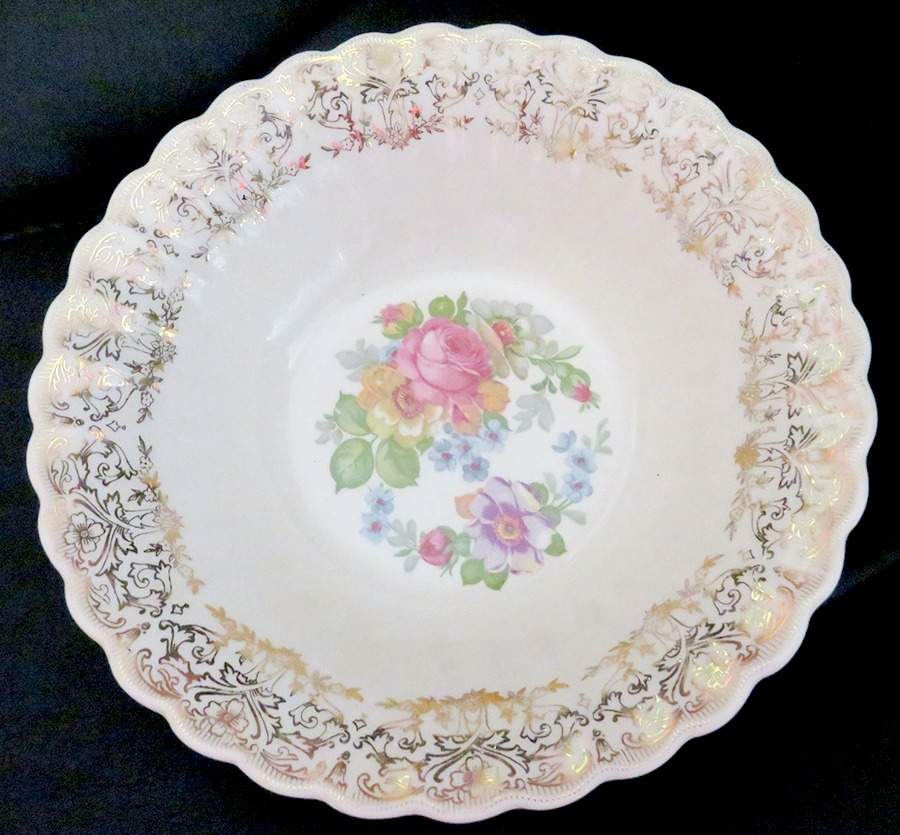 La Marr 9" Round Vegetable Bowl by Limoges-American-1