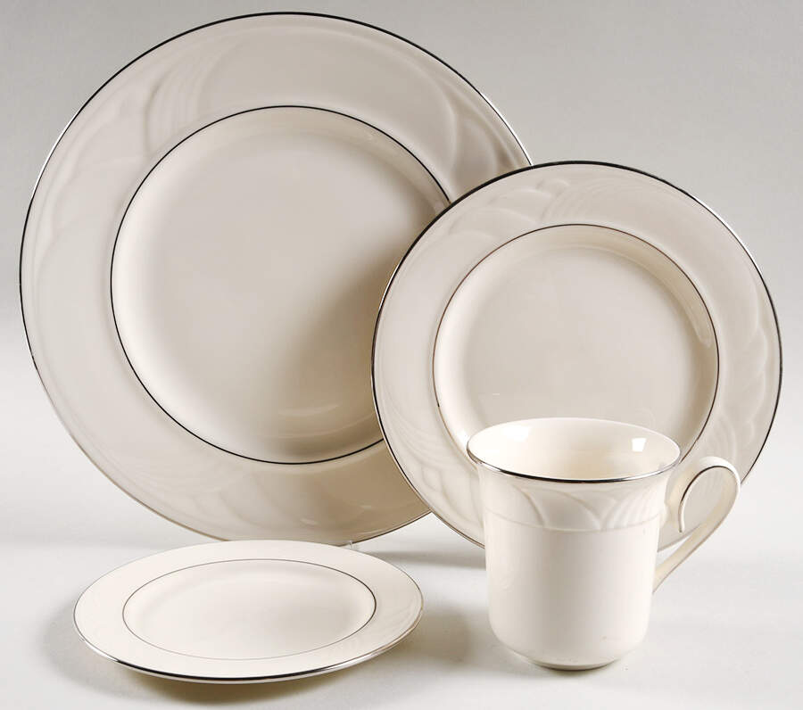 Sand Dune Platinum 4 Piece Place Setting by Lenox-1