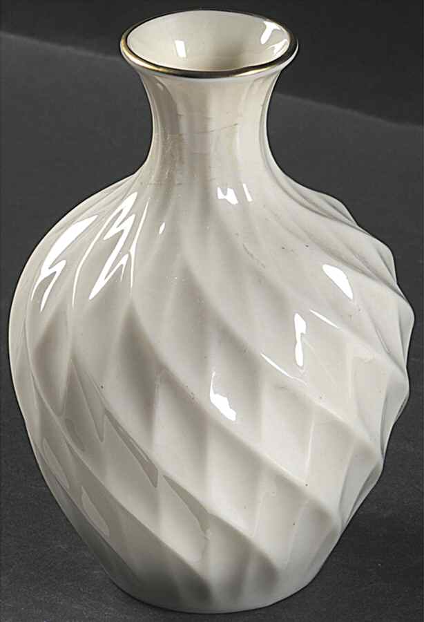 Richmond Collection 5" Vase by Lenox-1