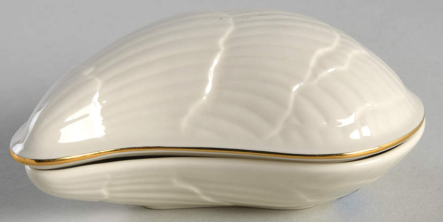 Aegean Collection Shell Shaped Box with Lid by Lenox-1