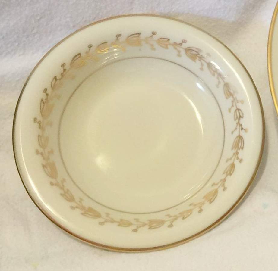 LAM41 Fruit/Dessert (Sauce) Bowl by Lamberton-1