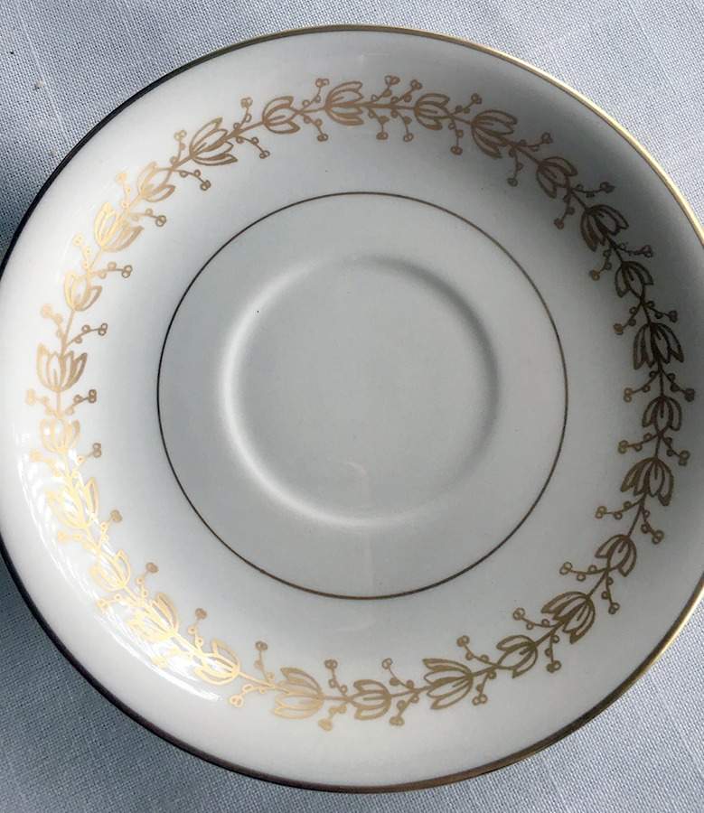 LAM41 Saucer by Lamberton-1