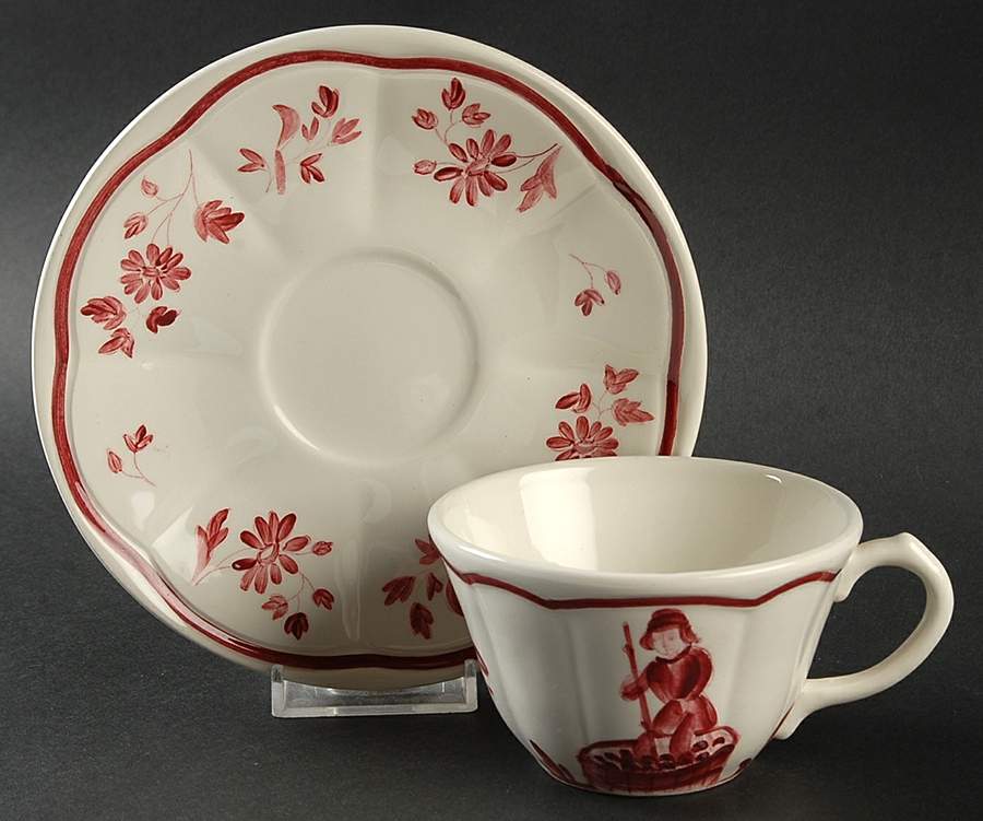 LON6 Flat Cup & Saucer Set by Longchamp-1
