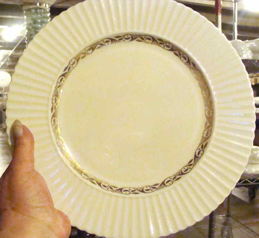 R370 Dinner Plate by Lenox-1