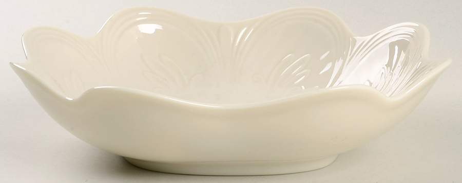 Saybrooke Collection Gold 7" Scalloped Bowl by Lenox-1