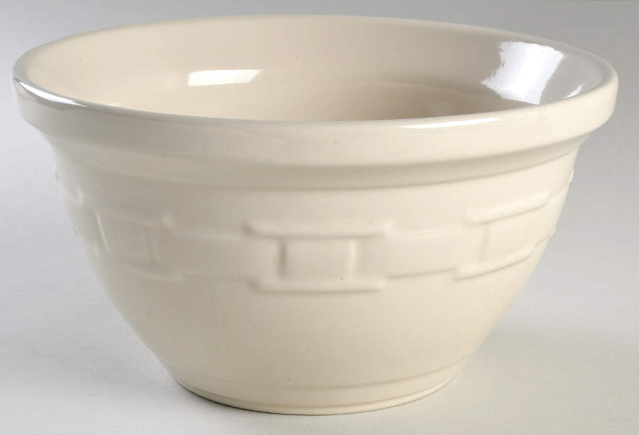 Woven Traditions Ivory 10" Mixing Bowl by Longaberger-1